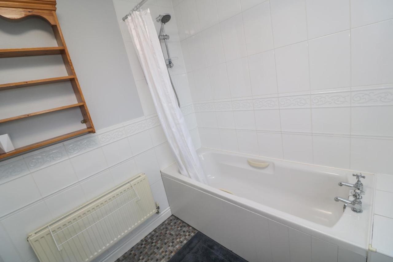 12 Kel Avon Villa Truro Luaran gambar